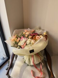 Прекрасна сряда, приятели! 🌸🤍
.
.
#flowers #lussobyborisovi